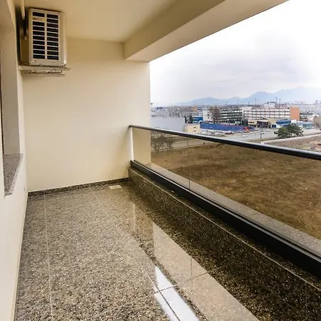 Lux Close Old Town Апартаменти Брашов
