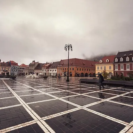 Lux Close Old Town Апартаменти *